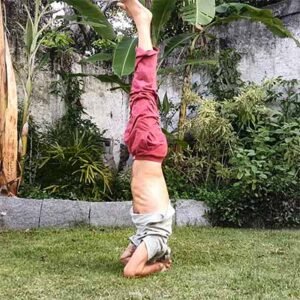 Posture on the head